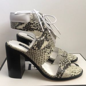 SENSO natural printed snake heeled sandals 8 US